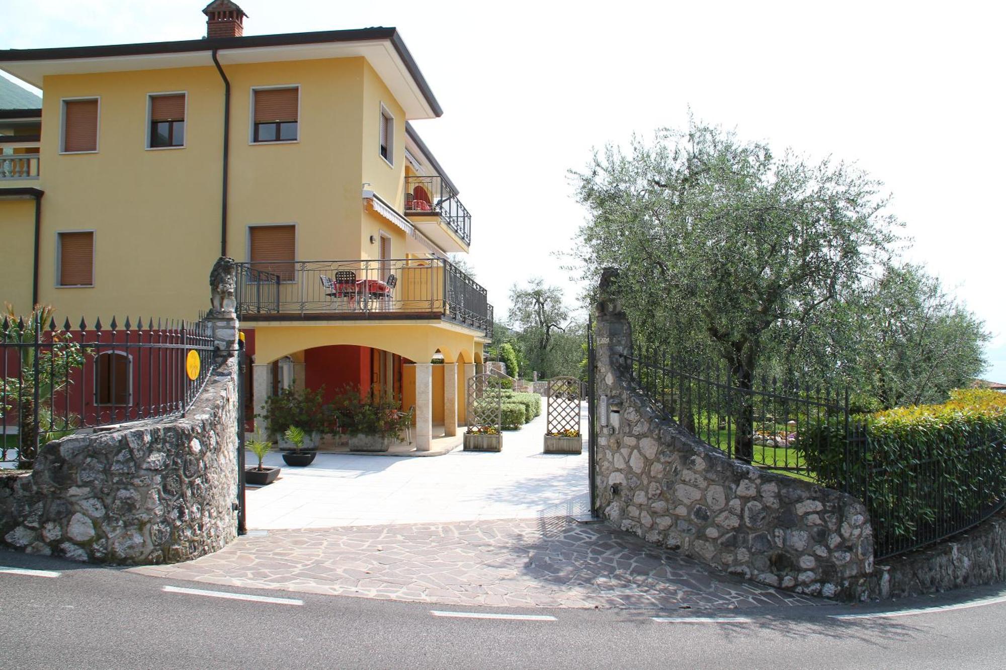 Villa Due Leoni - Residence Brenzone sul Garda Exteriér fotografie